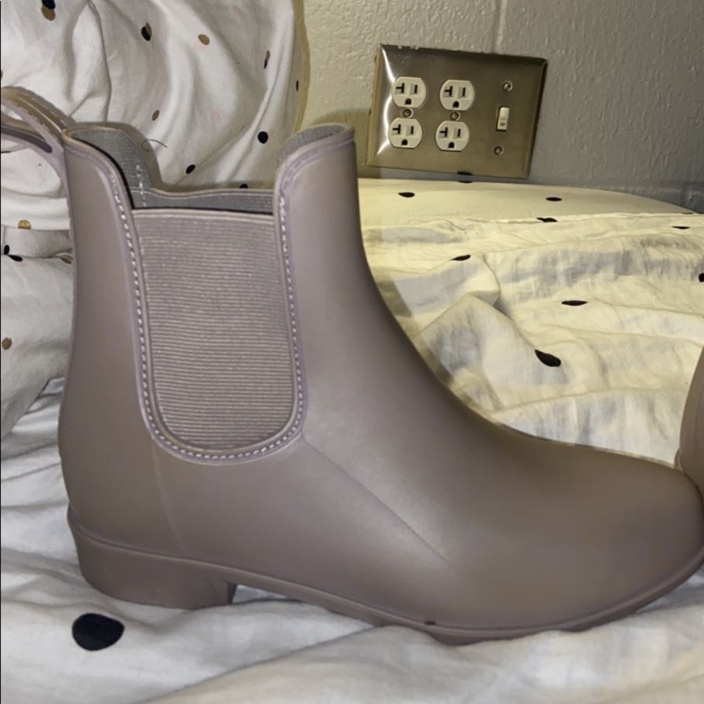 Snow Boots